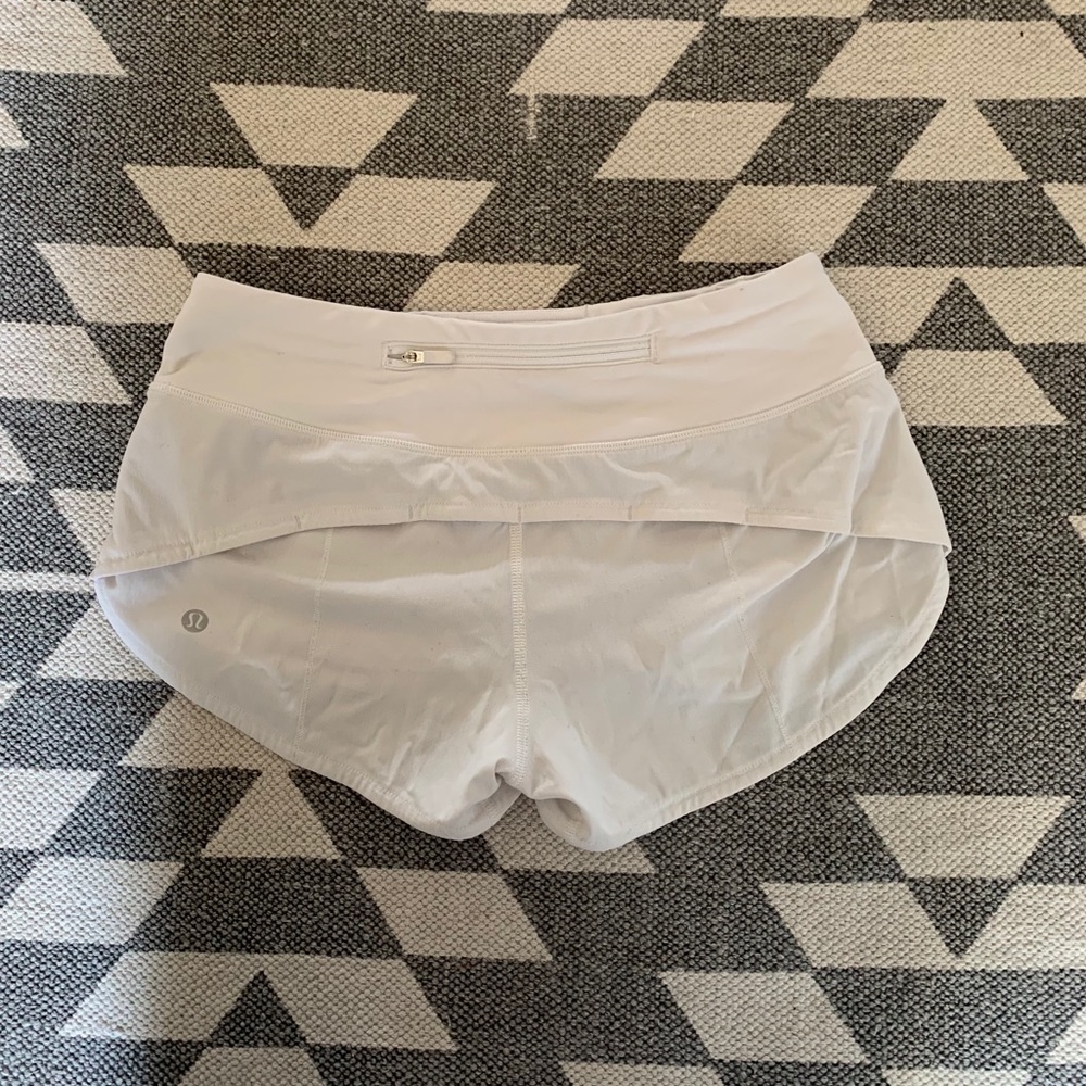 Lululemon speed up short